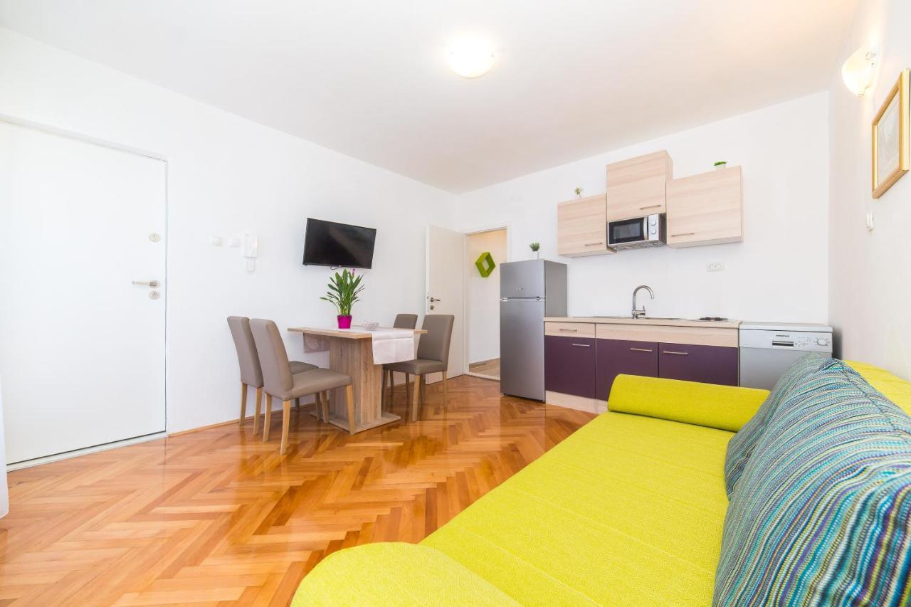 Apartman Dodo Apartment Сплит Екстериор снимка