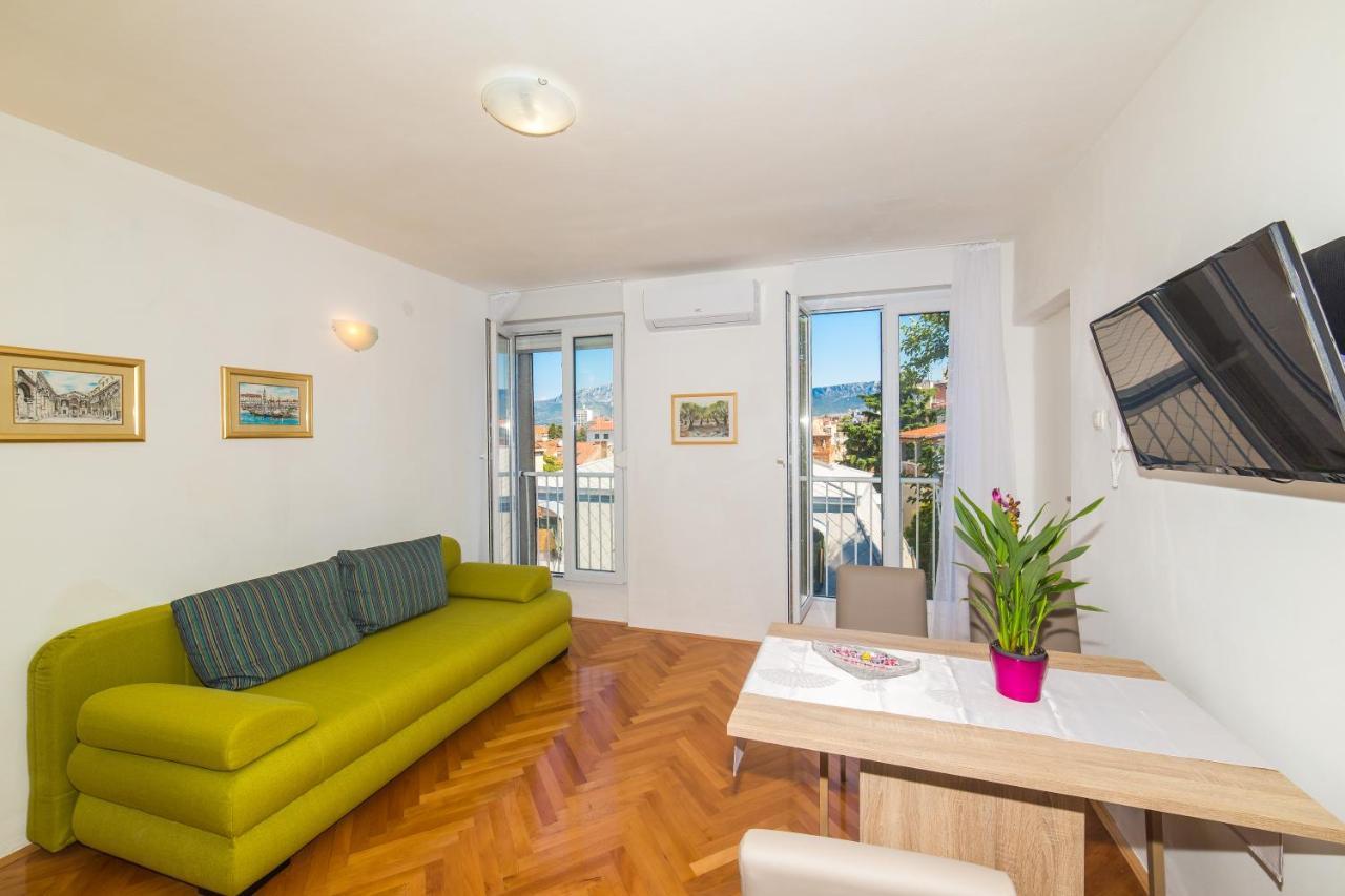 Apartman Dodo Apartment Сплит Екстериор снимка